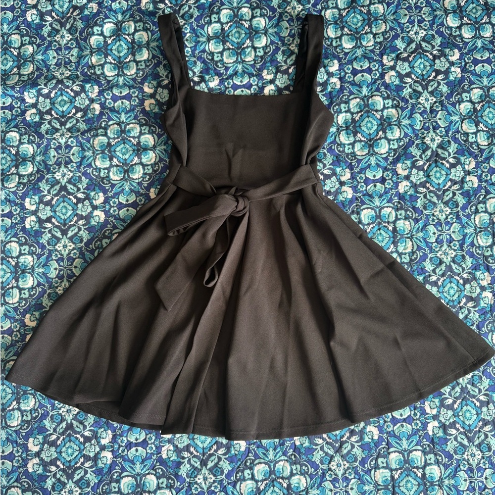 Lucy in the Sky Back Mini Dress with Tie, Size M, NWOT